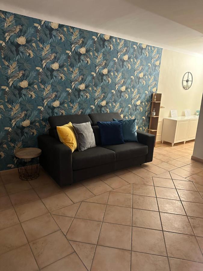 55 Family Home Bari Esterno foto